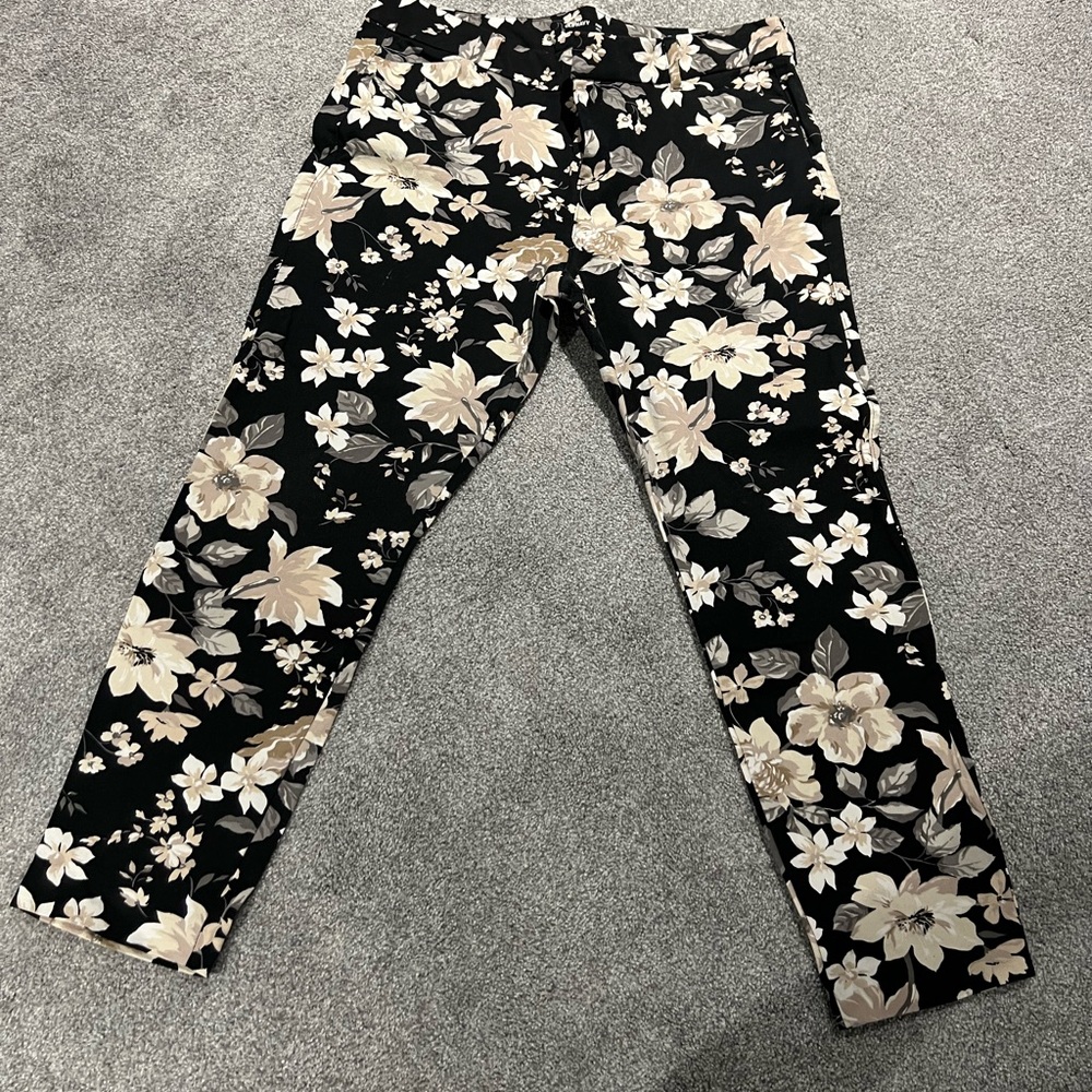 Old Navy pixie ankle pants size 14